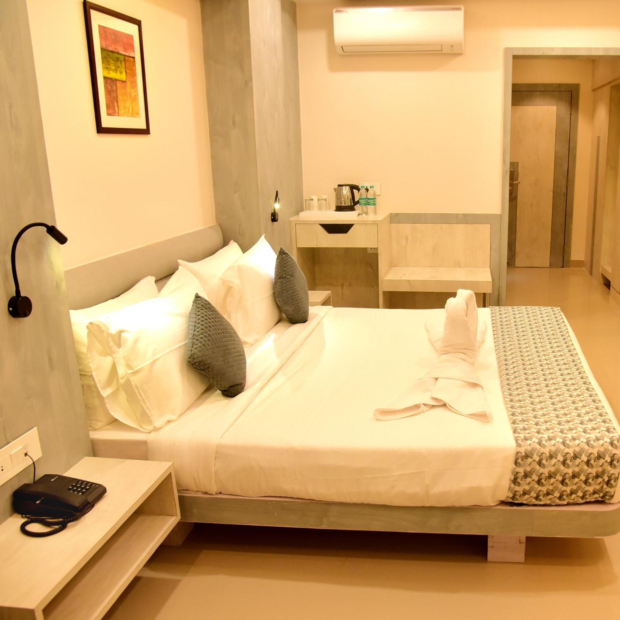 Hotel Rishiraj, Nagaon Nagaon  Exterior photo
